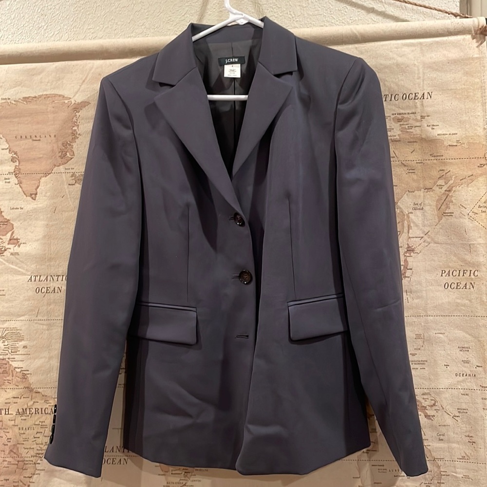 I. Crew size 4 jacket